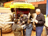 2008 MonsterTruckShow-008.jpg